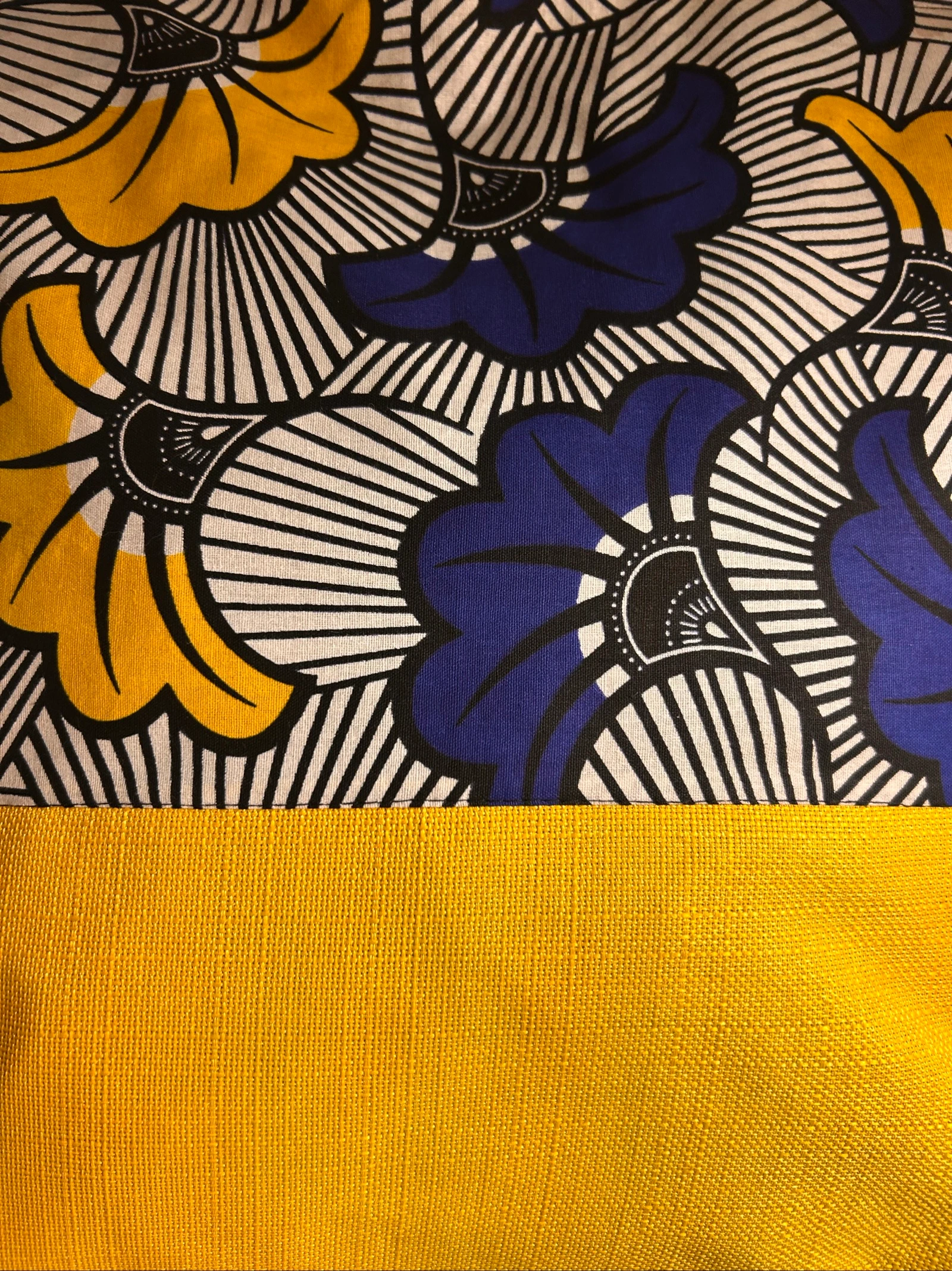 Blue wax fabric tote bag m– Handmade tote bag – Unique women’s bag – African bag – photo 3